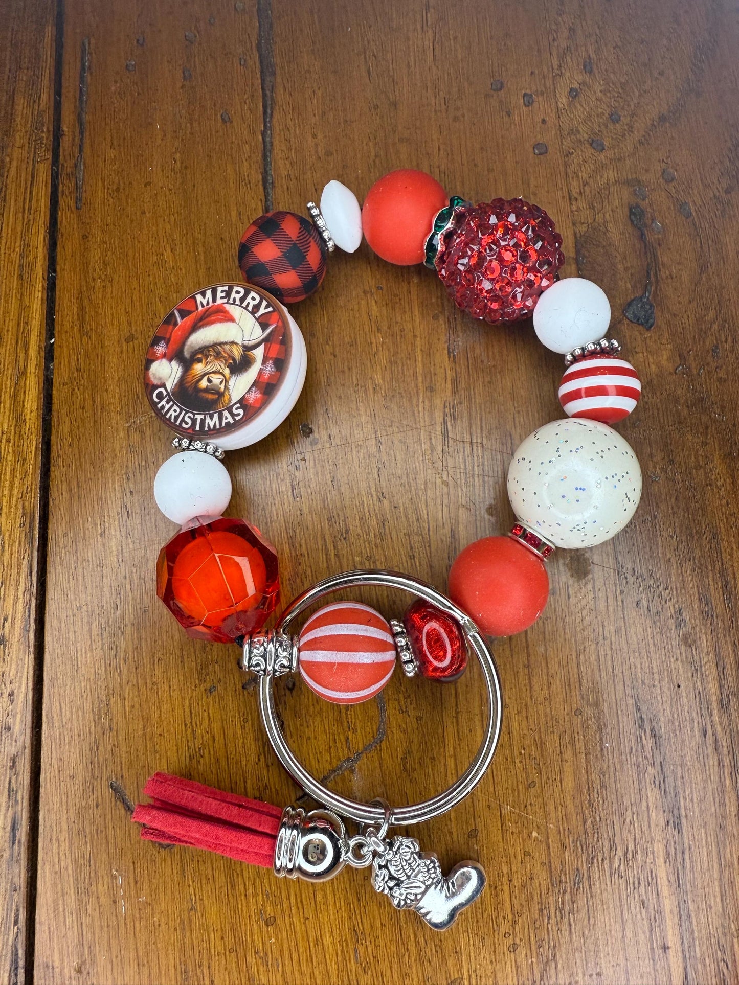Buffalo Plaid Cow Bracelet Keychain โ Farmhouse Christmas Gift Merry Moo