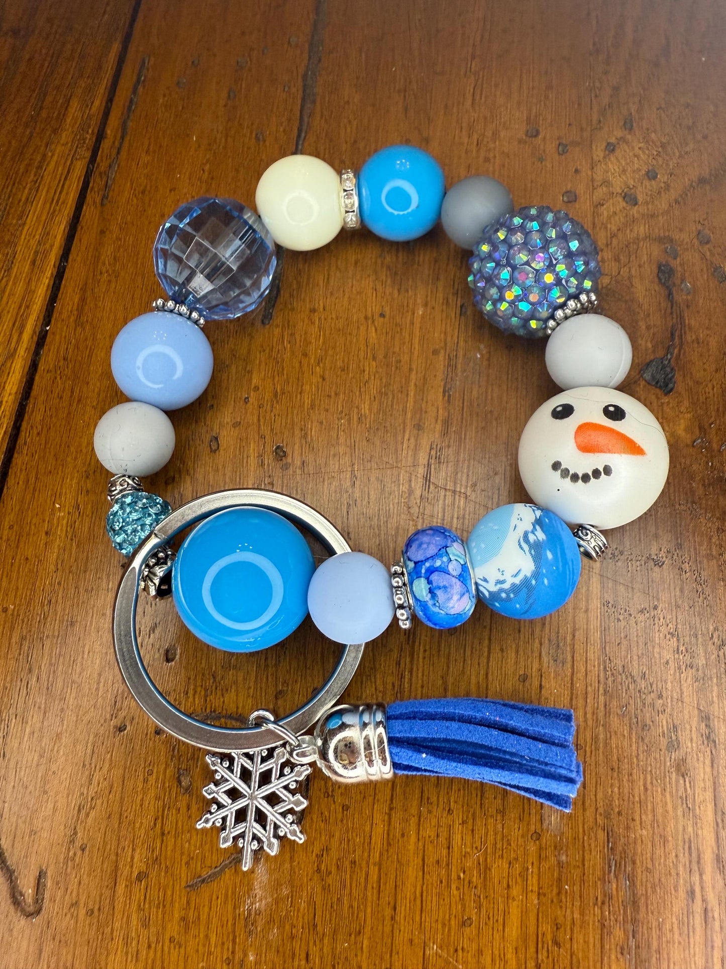 Snowman Beaded Bracelet Keychain – Winter Wristlet with Tassel Snow Day Sparkle