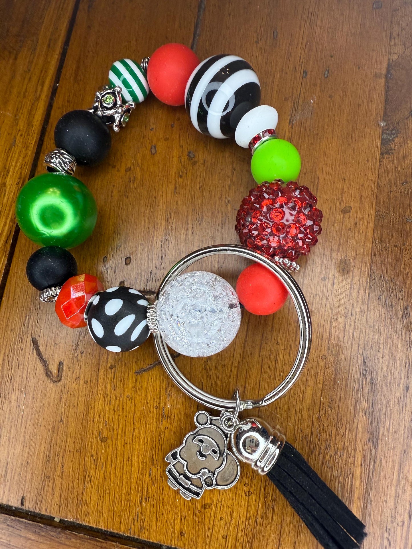Sleigh All Day – Santa Bracelet Keychain | Holiday Wristlet | Christmas Gift | Red & Green Beaded Keychain
