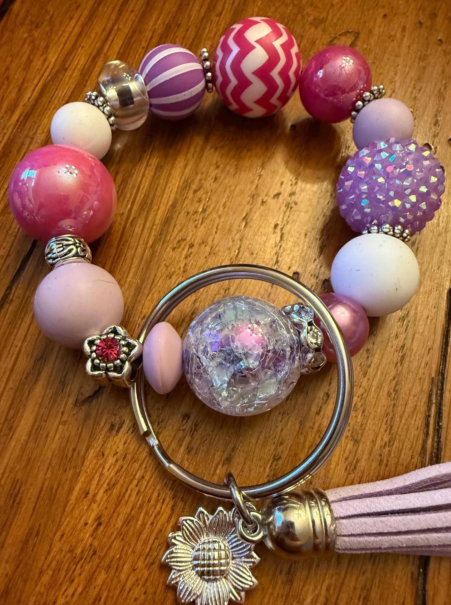 Electric Bloom – Bold Pink & Purple Beaded Wristlet Keychain with Sparkle Accent