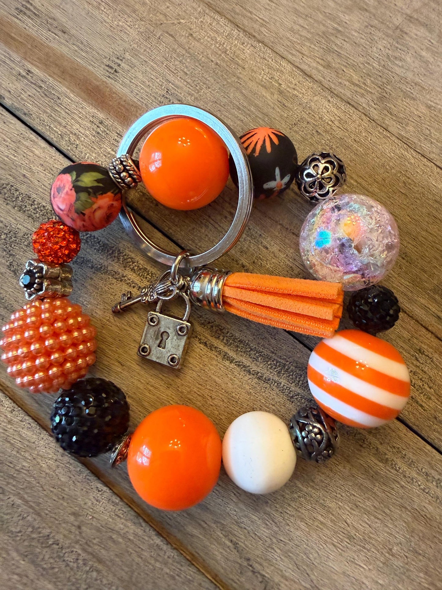 Pumpkin Spice Orange & Black Beaded Keychain Bracelet Halloween