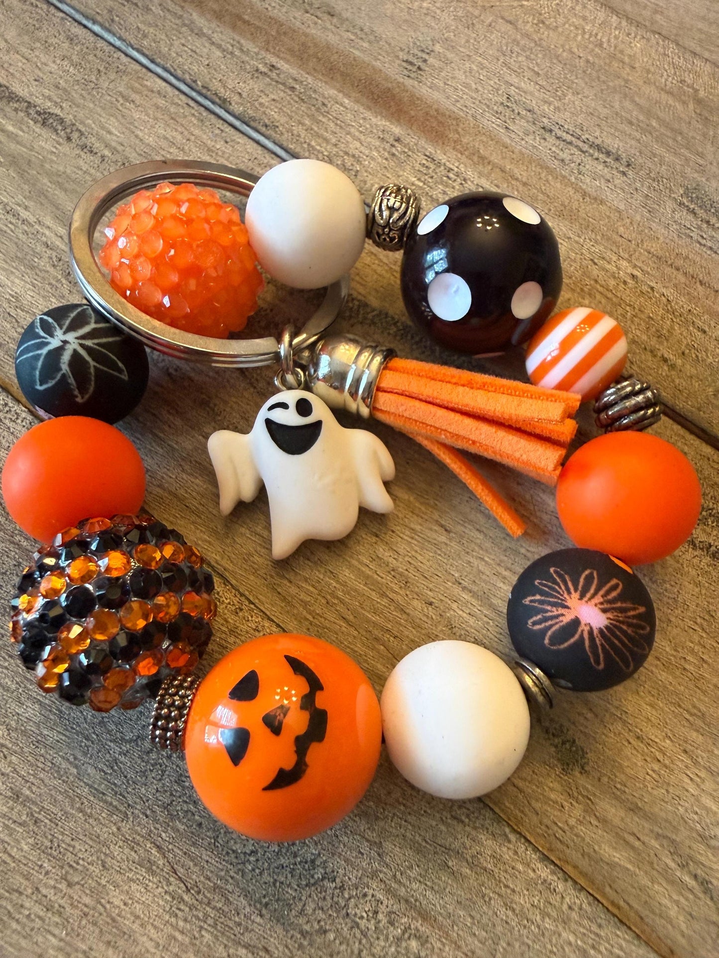 Boo-tiful Charms Chunky Halloween Beaded Keychain Bracelet | Ghost charm wristlet keychain