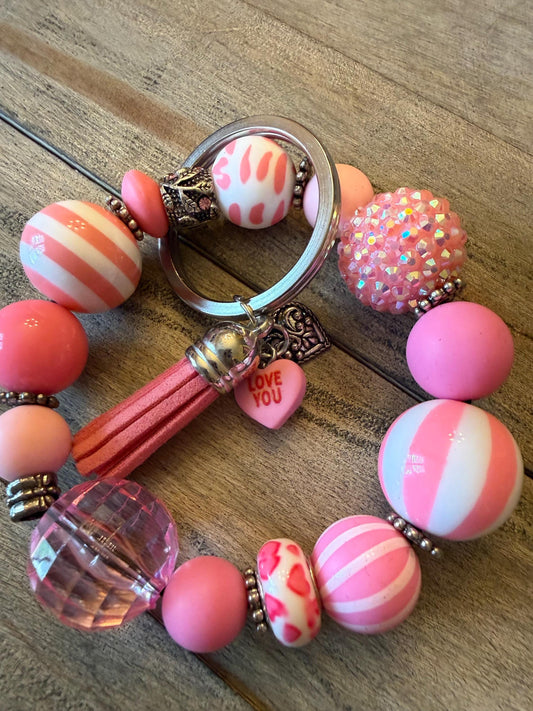 Candy Heart Crush Beaded Keychain Bracelet – Pink Sparkle Wristlet with Love Charm