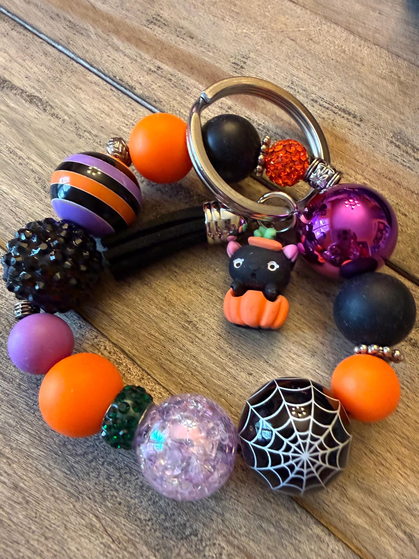 Pumpkin Purrfection Halloween Bracelet Keychain